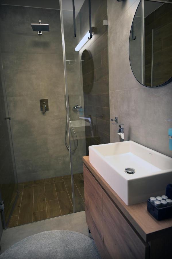 Apartman Golfballs Sajdikove Humence ภายนอก รูปภาพ